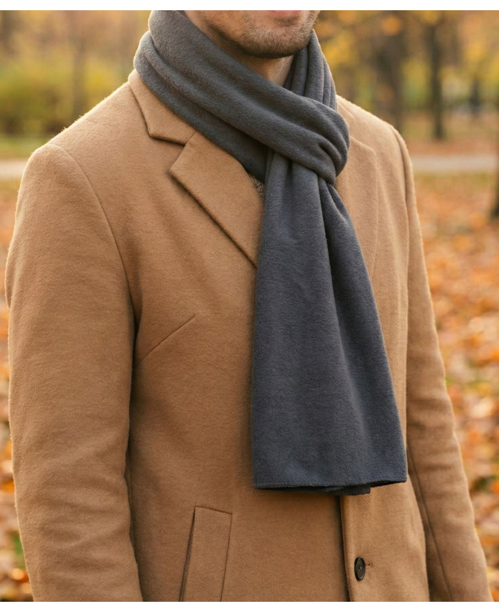 Écharpe Polaire Gris Moyen - Chaleur et Douceur Intemporelle