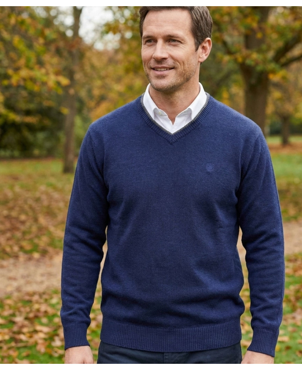 Pull col V avec laine PUL2004D