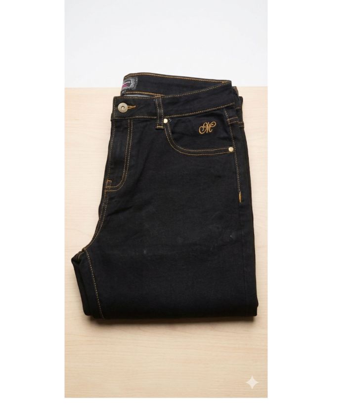 Pantalon Mayflower Claudia Noir : Jean Power Stretch Confort