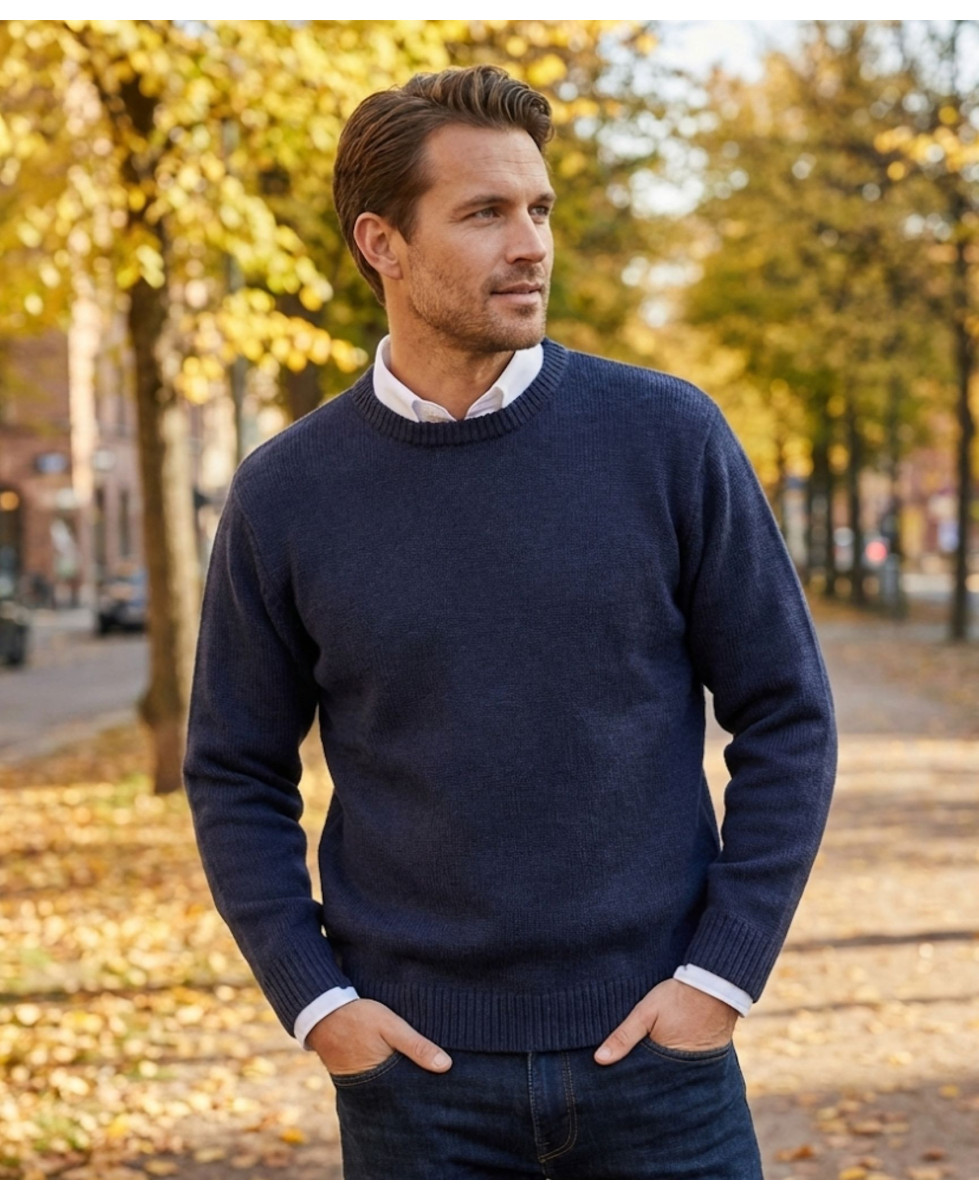 Pull homme ras‑cou Mayflower marine – confort et élégance