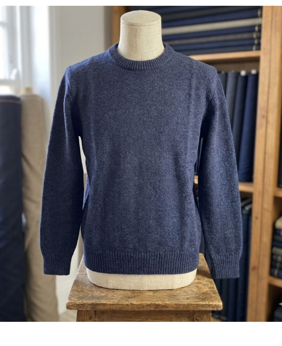 Pull homme ras‑cou Mayflower marine – confort et élégance