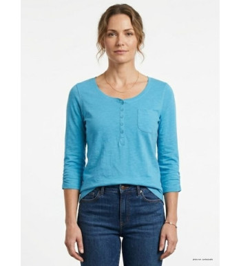 Tee-shirt manches 3/4 MAYFLOWER modèle DIMITRI1 coloris bleu en maille flammée avec poche poitrine et col boutonné.