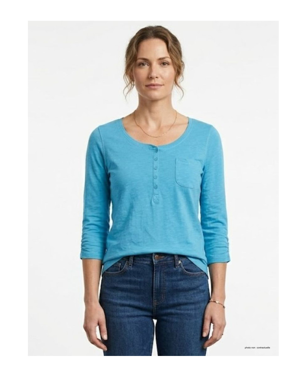 Tee-shirt manches 3/4 MAYFLOWER modèle DIMITRI1 coloris bleu en maille flammée avec poche poitrine et col boutonné.