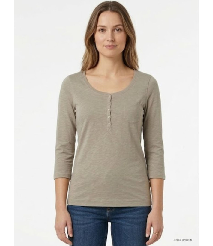 Tee-shirt manches 3/4 MAYFLOWER modèle DIMITRI2 coloris beige en maille flammée avec poche poitrine.