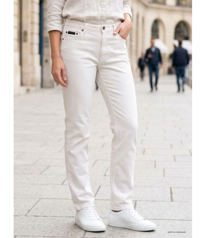 Pantalon Mayflower FIANA2 Blanc : Coupe Droite & Stretch