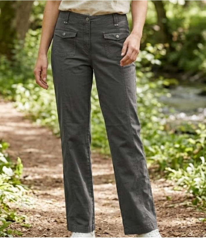 Pantalon femme stretch AXXANO AH1162G coloris gris en coton et lycra coupe droite.