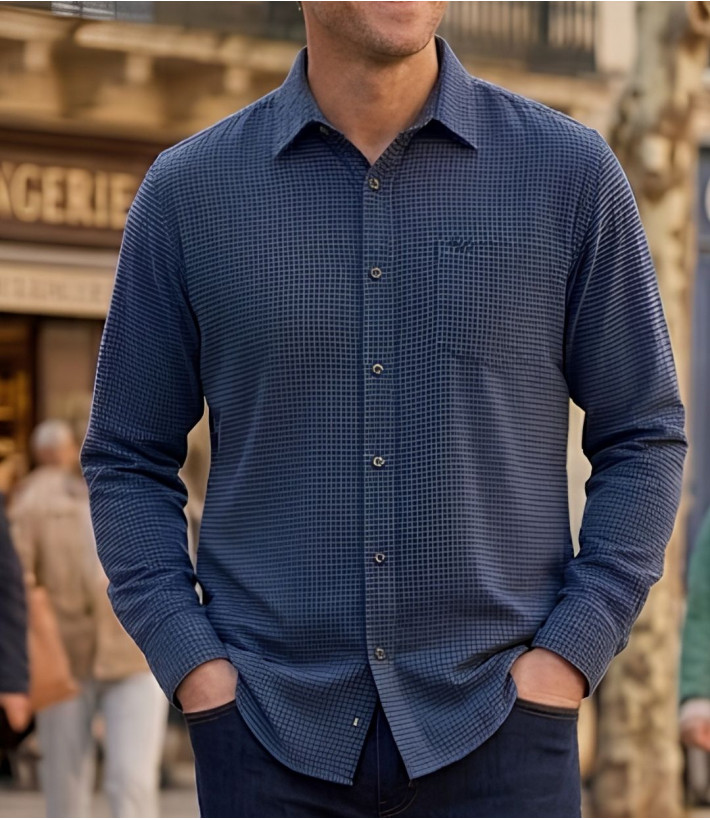 Chemise manches longues homme CHALLENGER modèle TIBAULT1 en flanelle de coton bleu et noir.