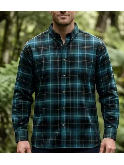 Chemise manches longues CHALLENGER modèle TRIVIO1 en flanelle de coton à carreaux verts et marron.