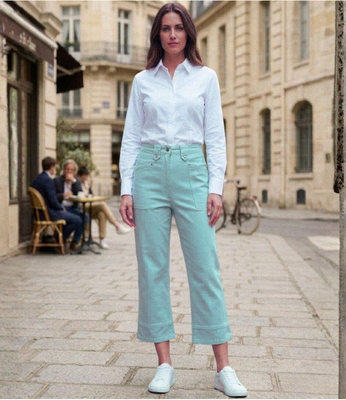 MAYFLOWER Basic Stretch : Pantacourt femme bleu ciel lagon