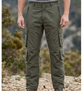 Pantalon cargo homme doublé thermique MAYFLOWER modèle E0166K coloris vert kaki avec poches cargo.