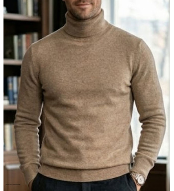 Pull homme à col roulé Mayflower RH037S en maille beige sable, composition coton et acrylique.