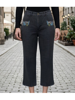 Pantacourt femme MAYFLOWER modèle SE1103 coloris bleu stone washed en tissu extensible.