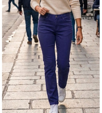 Pantalon femme bleu stone MAYFLOWER modèle CLAUDIA2 en tissu ultra stretch aspect jean.