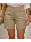 Short de détente pour femme en coton beige de la marque MAYFLOWER modèle MARK2 doté de quatre poches fonctionnelles