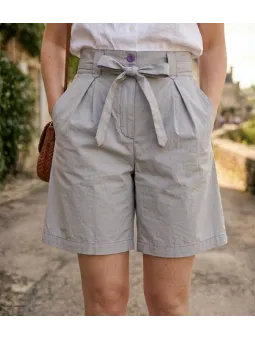 Short mi-long en coton pour femme couleur sylver mauve de la marque MAYFLOWER modèle SE1105M avec ceinture assortie à la taille.
