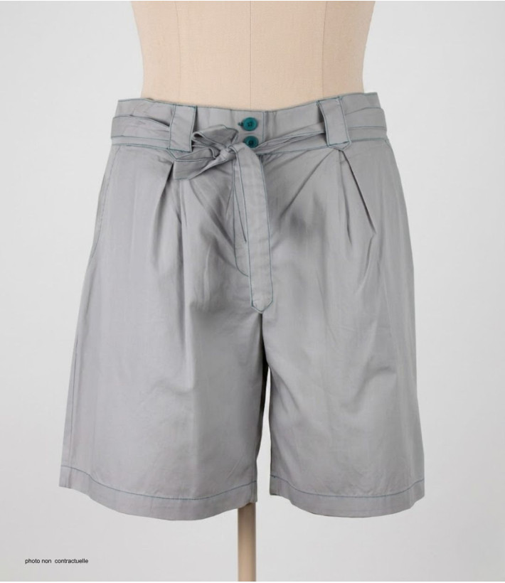 MAYFLOWER SE1105T : Short Mi-Long Turquoise avec Ceinture Elégante