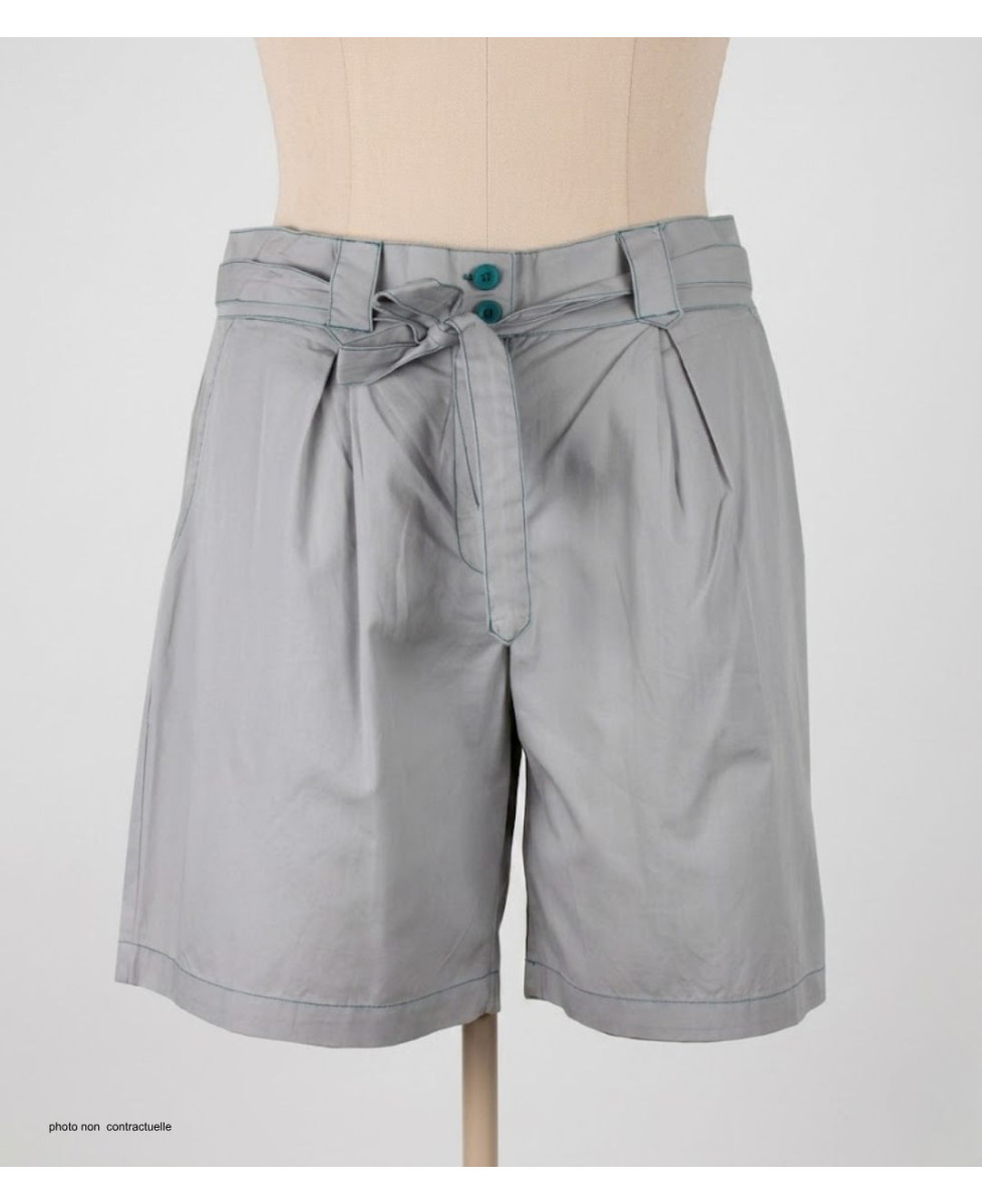 MAYFLOWER SE1105T : Short Mi-Long Turquoise avec Ceinture Elégante