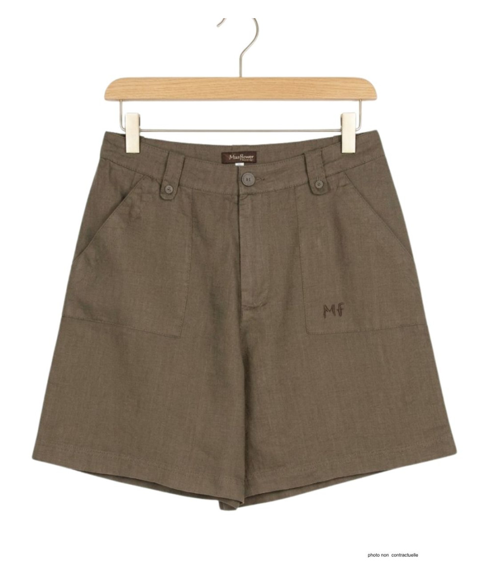 Short MAYFLOWER SE1176A en lin avocat : fraîcheur et coupe ajustée