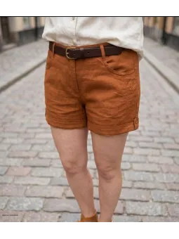 Short de détente en lin et coton pour femme de marque MAYFLOWER modèle T1102A coloris orange avec revers ajustable de face
