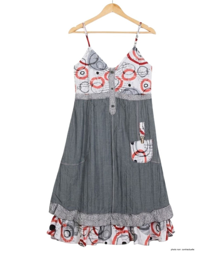 MAYFLOWER ALIAN - Robe dentelle grise fines bretelles chic