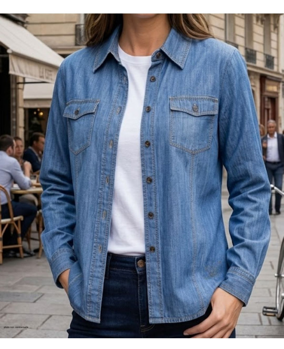 Chemisier en jean pour femme de la marque MAYFLOWER modèle LERIDA1 de couleur bleu denim en coton fluide.