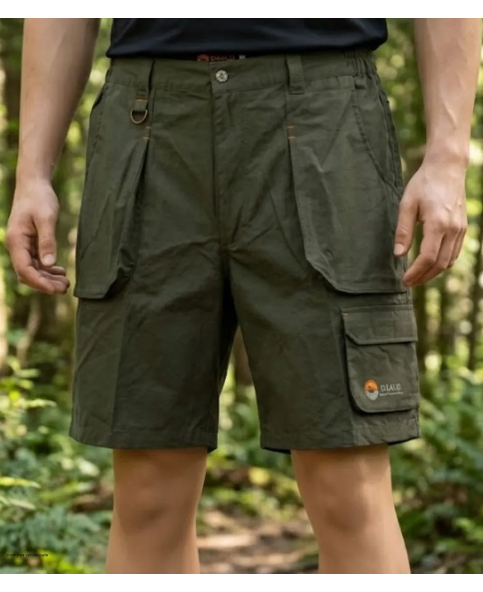 Short de randonnée technique pour homme de la marque OGALO modèle SE9012 de couleur taupe avec poches cargo latérales.
