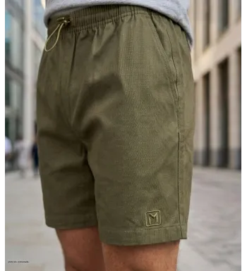 Short à 3 poches pour homme de la marque MAYFLOWER COLLECTION modèle 710095U003 de couleur kaki.