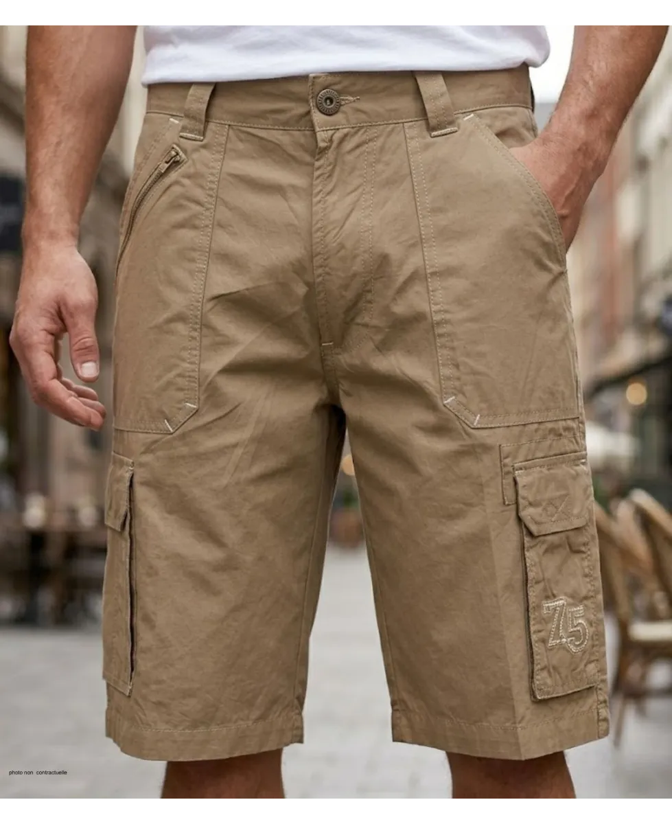Bermuda cargo beige pour homme de marque WINCHESTER modèle WE1277B en coton léger avec poches à rabat et poche zippée.