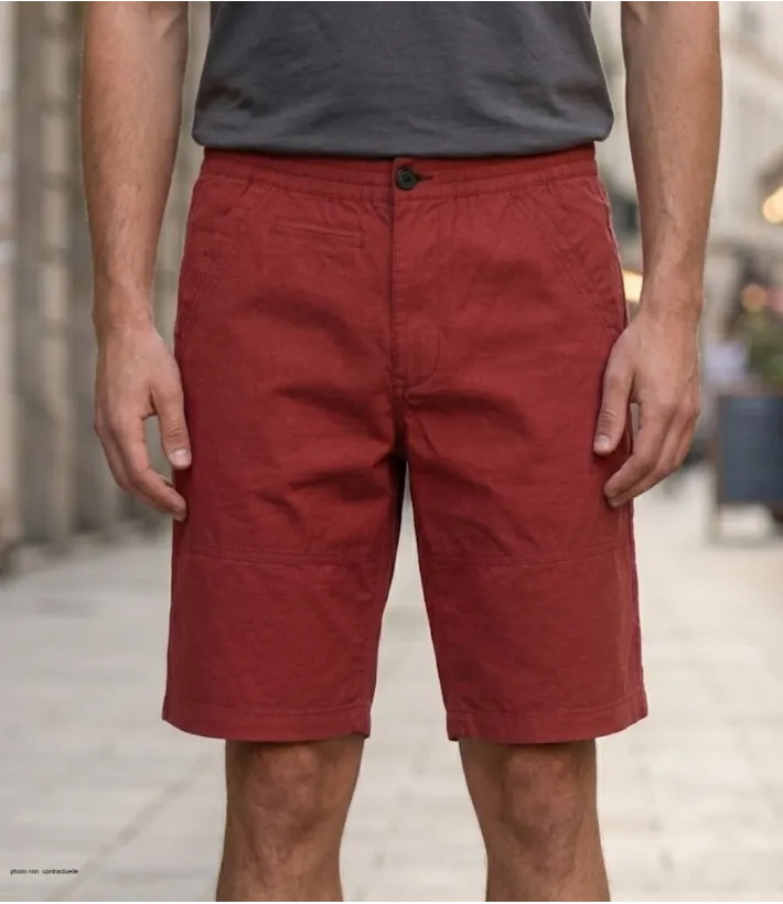 Bermuda pour homme de la marque CHALLENGER modèle IMPALA1 coloris bordeaux avec taille élastiquée et cordon de serrage en coton.