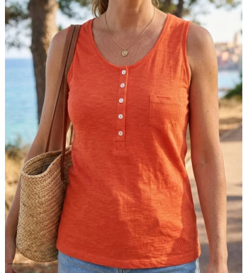 Débardeur orange pour homme Mayflower modèle ANDY2O en coton avec col tunisien boutonné et poche poitrine.