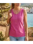 Débardeur femme rose fuchsia uni Mayflower modèle ANDY3F en coton avec col tunisien à boutons et petite poche poitrine.
