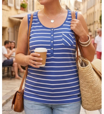 Débardeur femme grande taille à rayures blanc et marine Axone modèle EMIRAT3I en coton avec boutons nacre et poche poitrine.