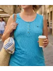 Débardeur femme grande taille bleu Axone modèle GRAZIA1 en coton flammé avec boutons coconut et poche poitrine.