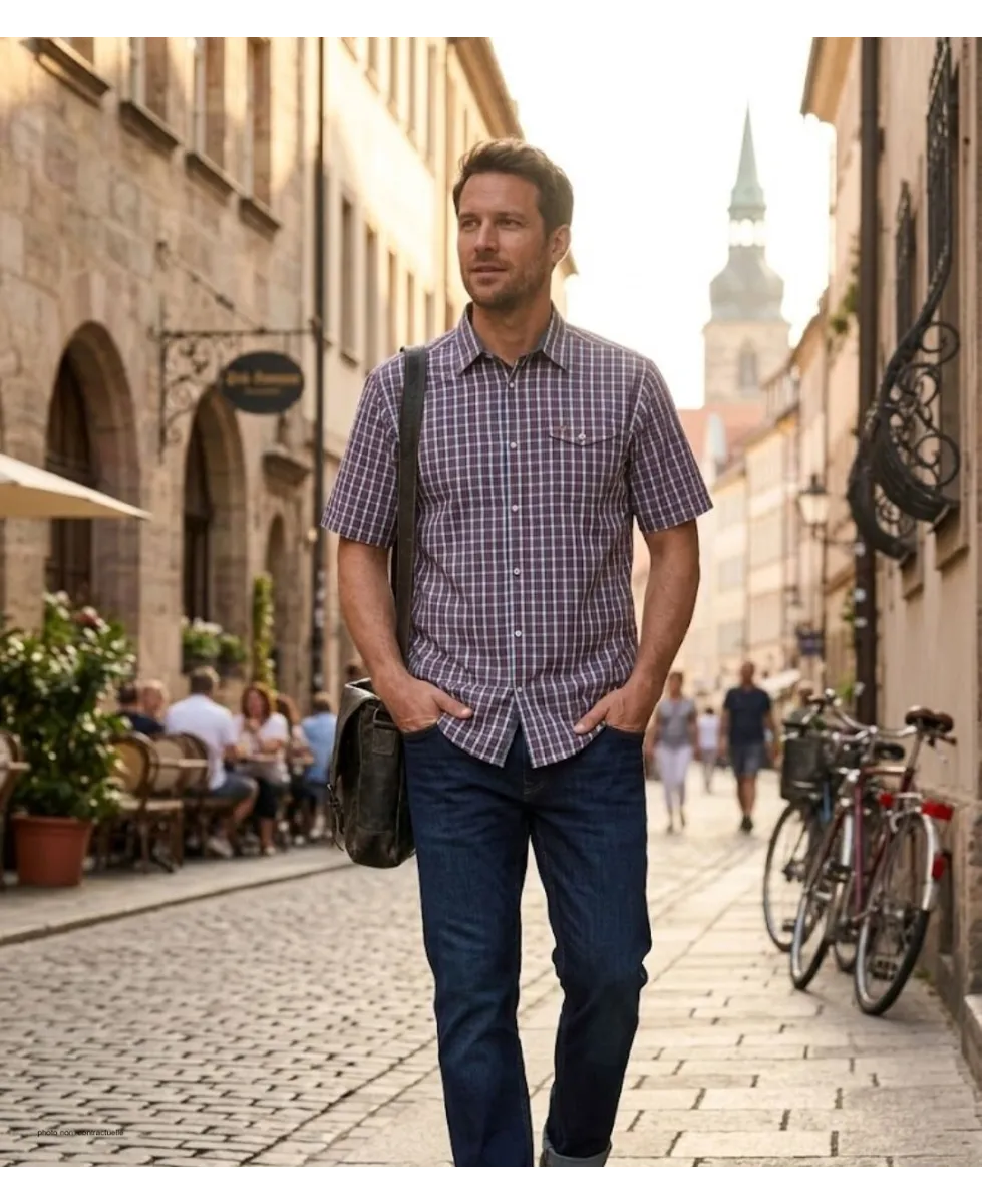 Chemise manches courtes 1 poche poitrine CH4007