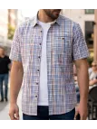 Chemise manches courtes pour homme orange et bleu CHALLENGER modèle CH4010 avec poche poitrine boutonnée.
