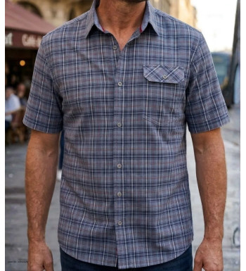 Chemise manches courtes pour homme bleu et orange en pur coton CHALLENGER modèle CH4021 avec poche poitrine à rabat.