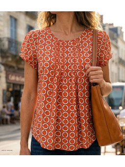 Chemisier plissé fleuri à manches courtes MAYFLOWER modèle VANILA1 coloris bordeaux rouge et blanc en viscose.