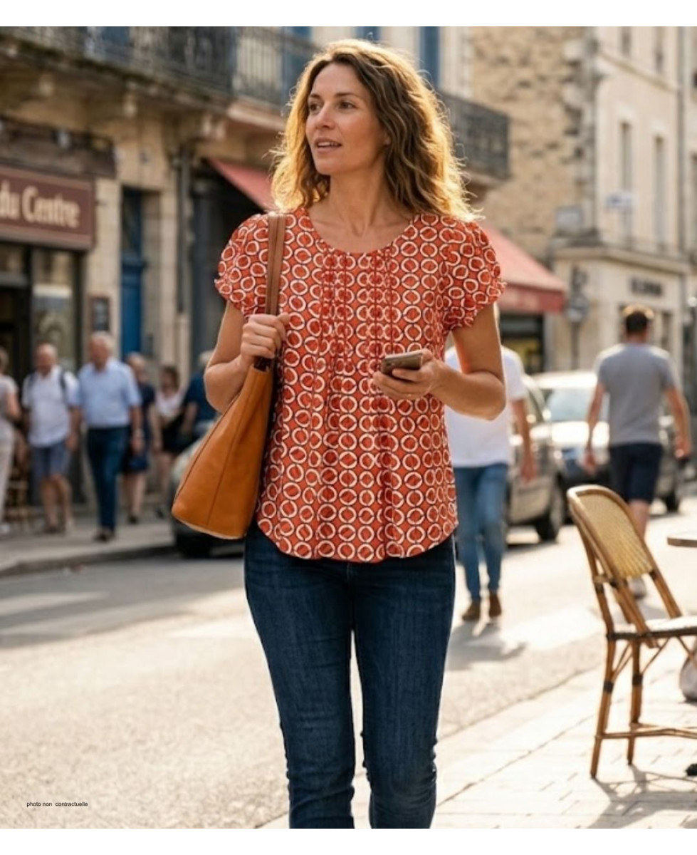 MAYFLOWER VANILA1 Chemisier Plissé Fleuri Rouge Bordeaux