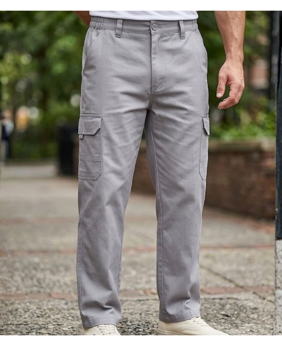 Pantalon cargo multipoches gris pour homme de la marque CHALLENGER modèle VALLON2 avec taille élastiquée.