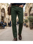 Jean homme coupe confort MAYFLOWER COLLECTION modèle Miami de couleur vert kaki en toile denim coton face avant.