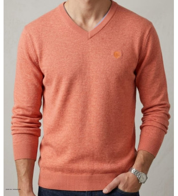Pull col V pour homme CHALLENGER modèle PALAIS2 de couleur orange en maille fine de face.