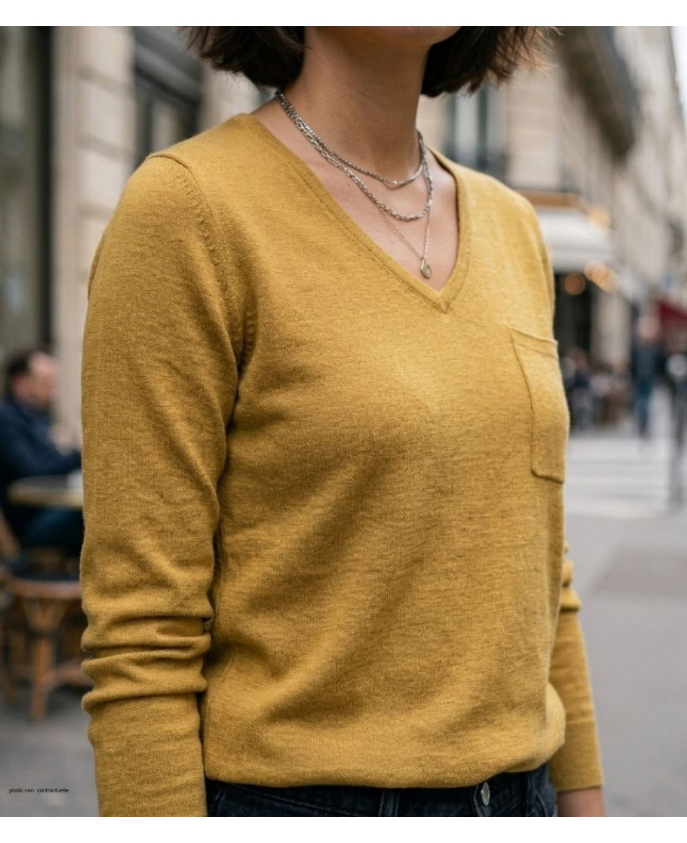 Pull moutarde femme CABARET2 – Col V roulotté, maille fine