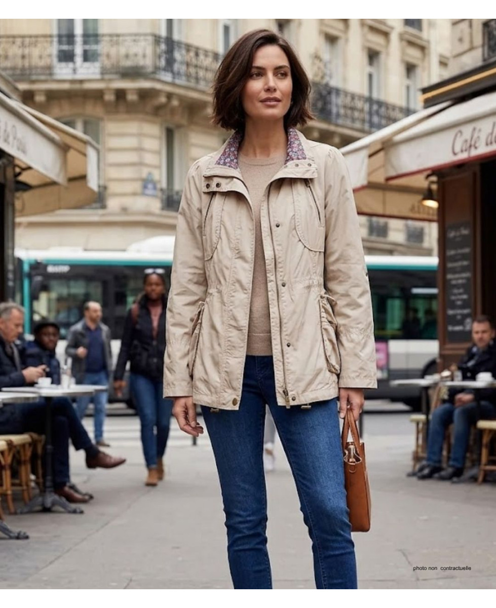 Veste légère femme beige – Pratique, chic, ajustable, coton
