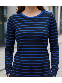 Pull uni de coupe droite en maille fine de coton stretch pour femme MAYFLOWER modèle PRAGUE2 coloris noir.