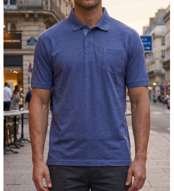 Polo manches courtes CHALLENGER modèle RUSTICO2 coloris bleu indigo en maille piquée de coton chiné avec poche poitrine.