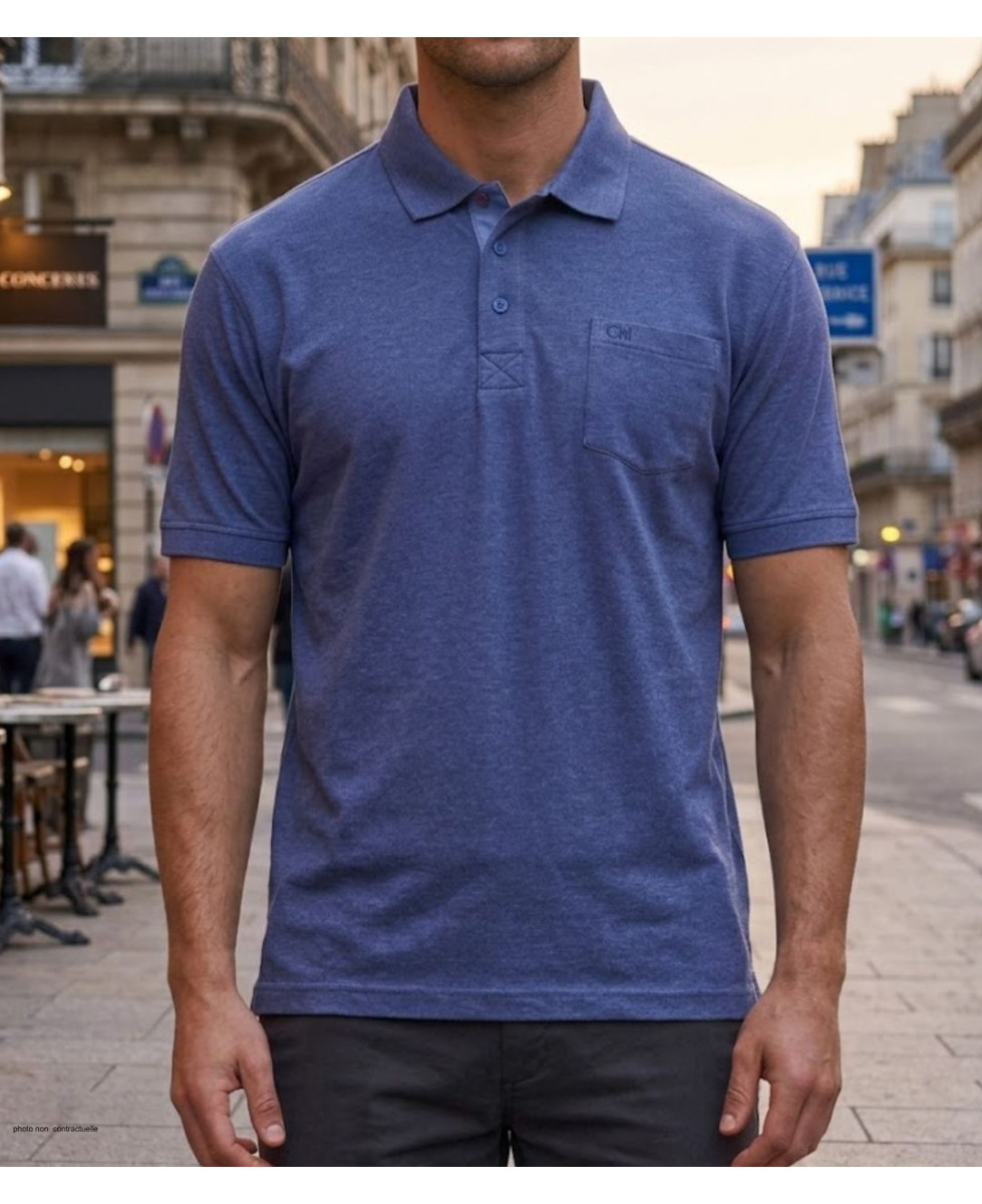 Polo manches courtes CHALLENGER modèle RUSTICO2 coloris bleu indigo en maille piquée de coton chiné avec poche poitrine.