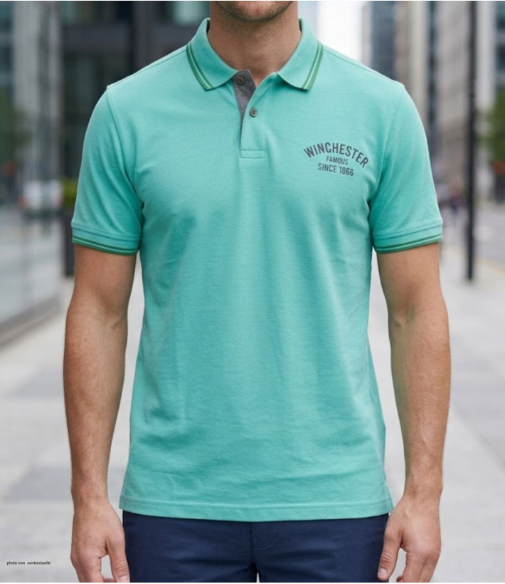 Polo manches courtes pour homme Winchester modèle Ragga3 en maille piquée vert menthe avec col boutonné et liserets contrastés.
