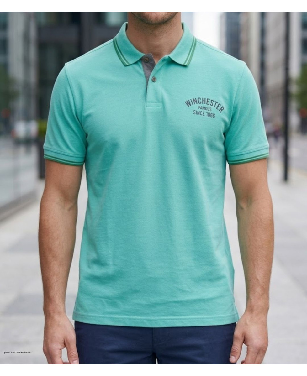 Polo manches courtes pour homme Winchester modèle Ragga3 en maille piquée vert menthe avec col boutonné et liserets contrastés.