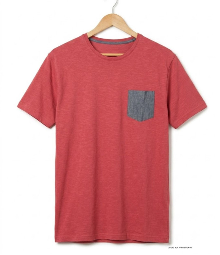 CHALLENGER TEE3022A — Tee-shirt rouge poche chambray gris