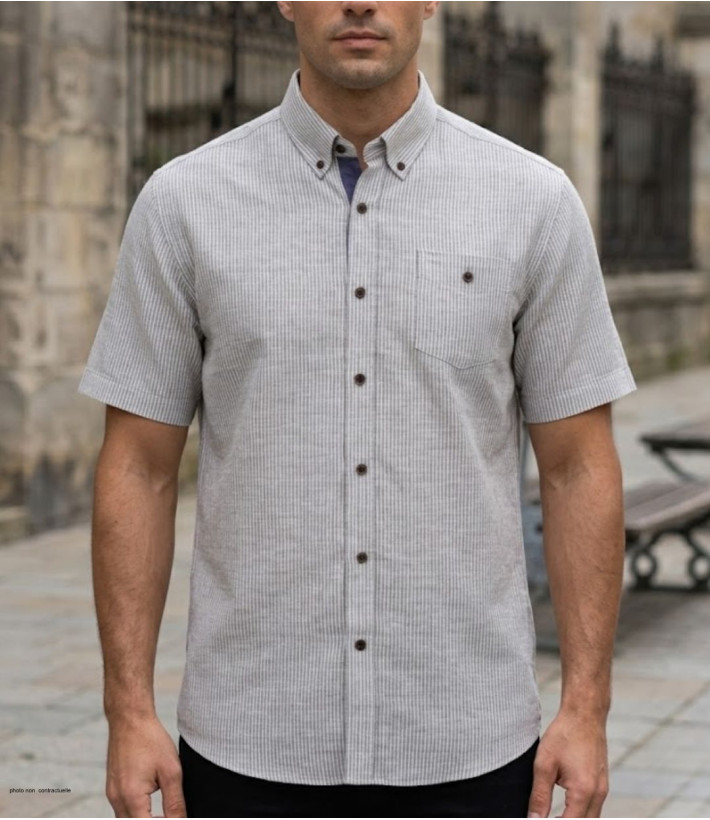 Chemise manches courtes beige à fines rayures Mode Directe Fines Rayures en lin et coton avec col boutonné et poche poitrine